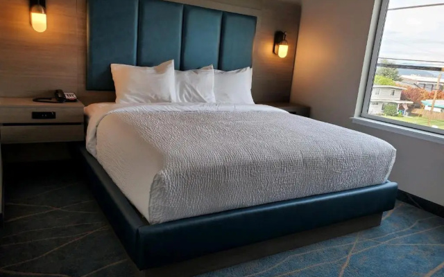 Salish Inn