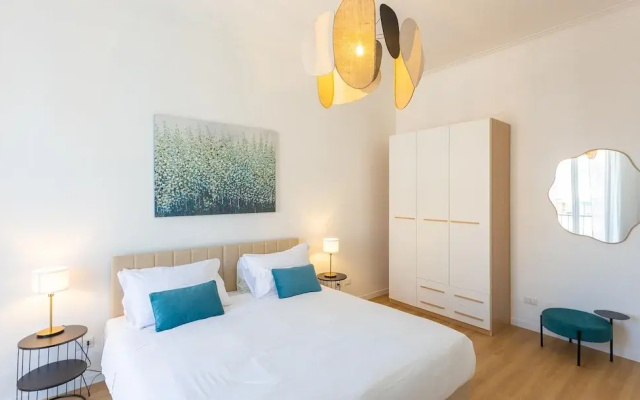 Rental in Rome Constance Apartment