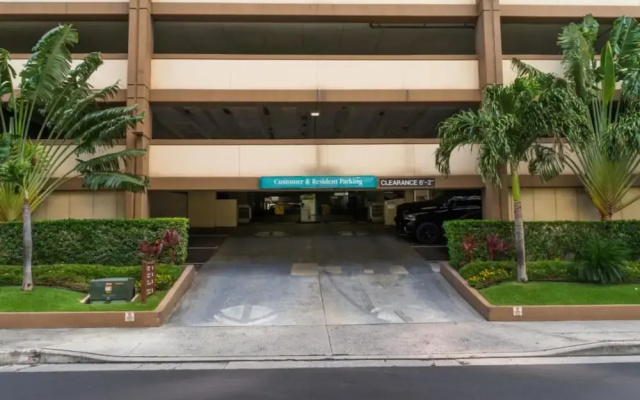 Discovery Bay Retreat