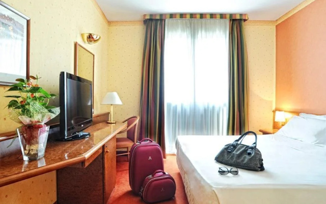 Meditur Hotel Pisa