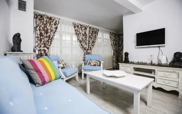 The White Hotel