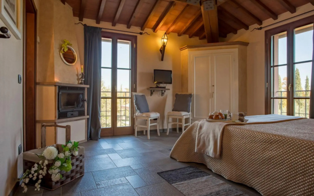 Villa with private pool between Pisa and Volterra-Villa Montelopio