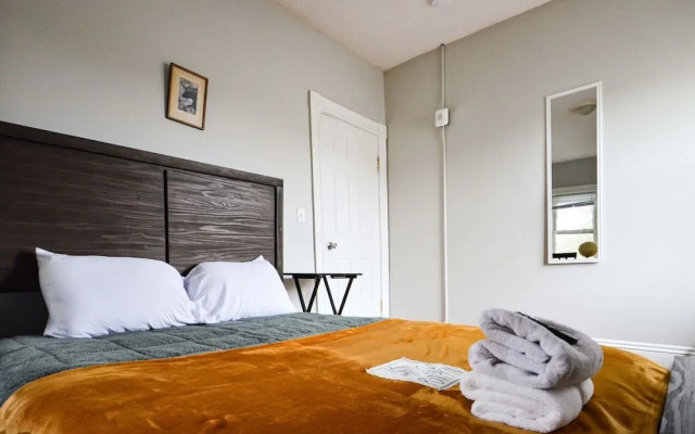 Modern2Bd Apartment