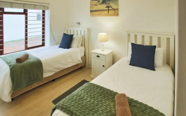 Sea Cottage, Langebaan 4-Sleeper