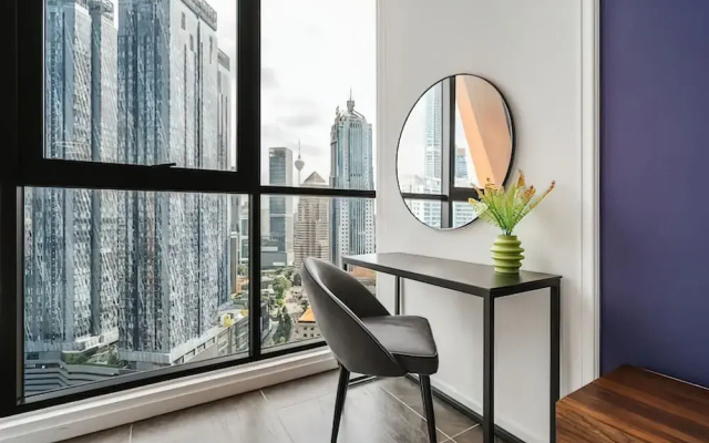 Scarletz Suites KLCC by Emily in Town