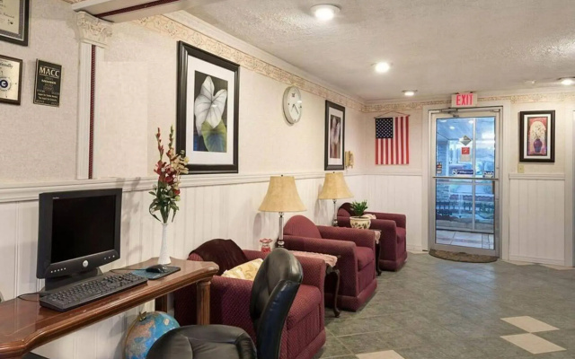 Sunshine Lodge