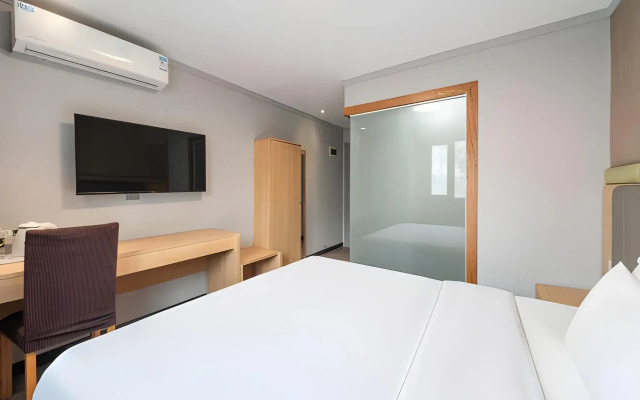 7 Days Inn Sea World 2Nd Branch