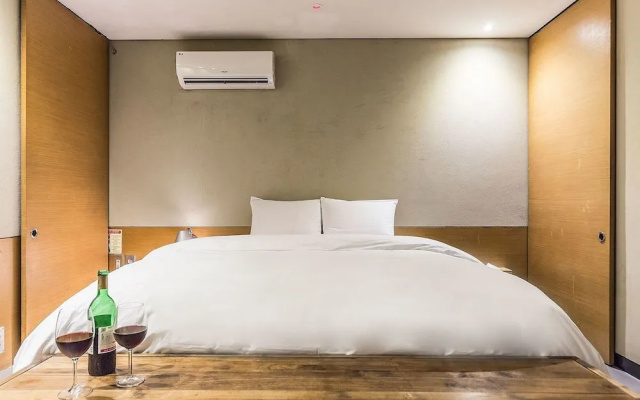 Verysix6 Hotel