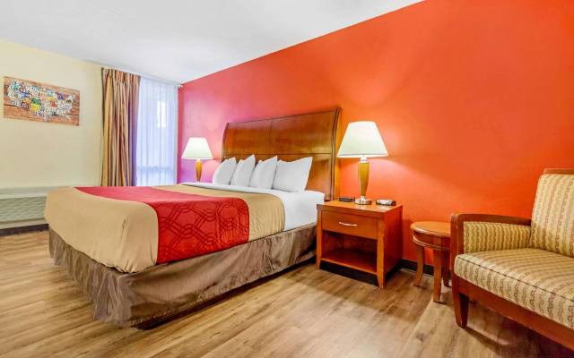Econo Lodge Inn & Suites Brookings