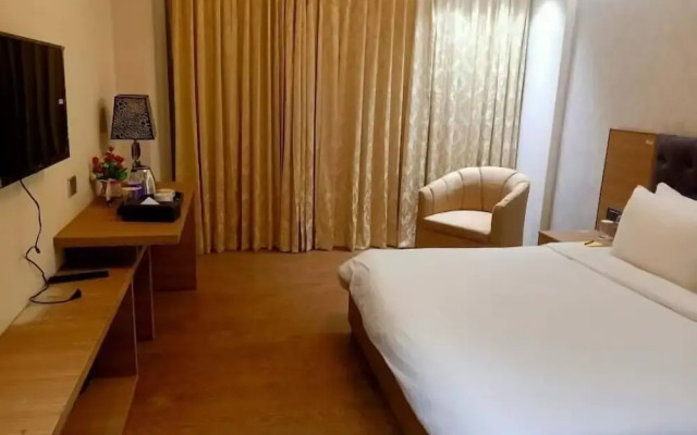 Hotel 91 Huda City Centre