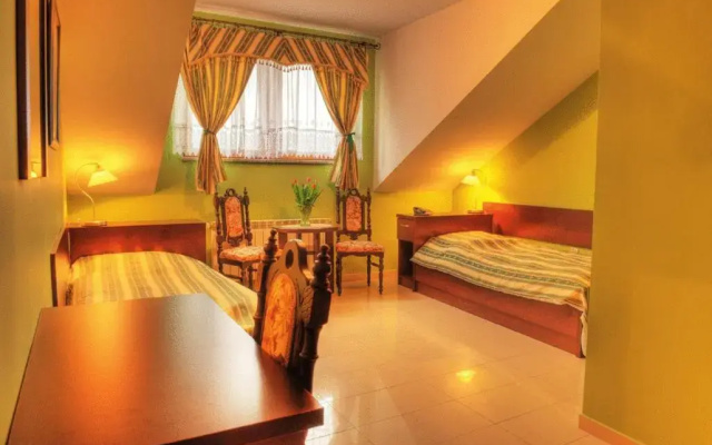 Hotel Adria
