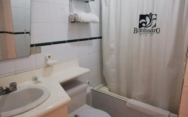 Hotel Bombuscaro