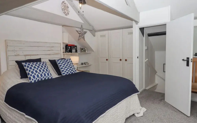 3 Pebble Cottage