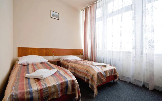 Start Hotel