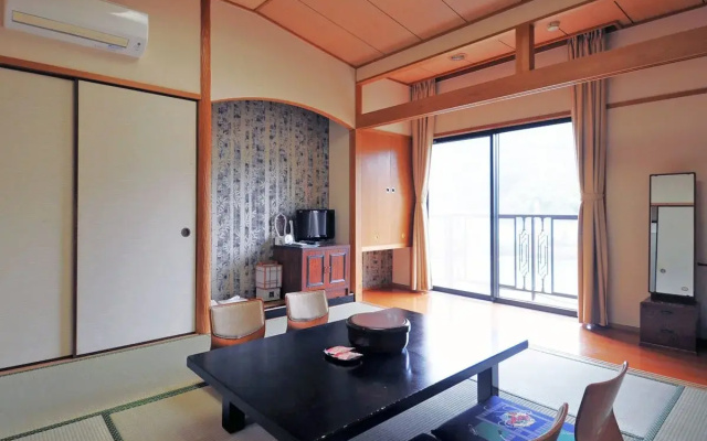Ozu-Shi Koryu Sokushin Center Kanogawaso