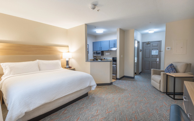 Candlewood Suites Miami Lakes by IHG