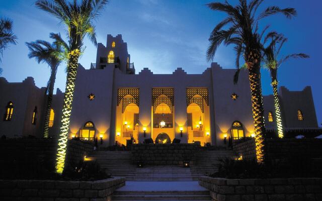 Отель “Luxury Villa in Four Seasons Resort, Sharm El Sheikh вид на фасад
