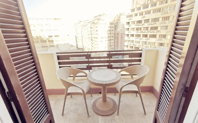 Golden Palace Hotel