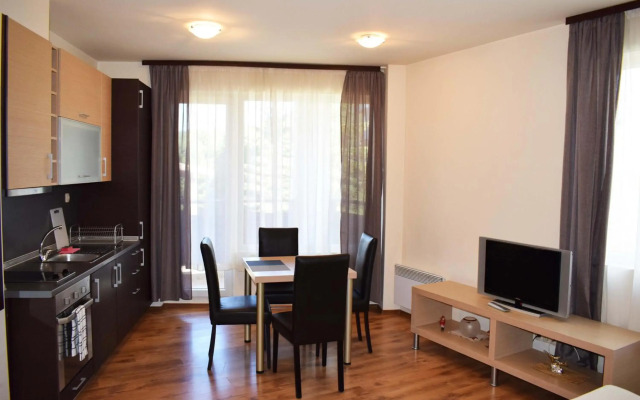 Detelina Residence