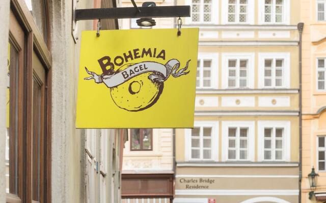 Отель Charles Bridge Residence вид на фасад