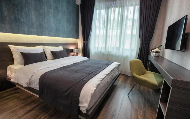 Guest rooms · Tbilisi — photo 13