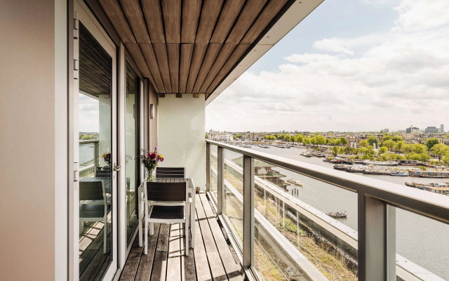 DoubleTree by Hilton Amsterdam Centraal Station