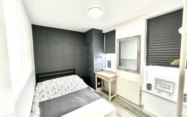 Impeccable Apartment in Liverpool City Centre