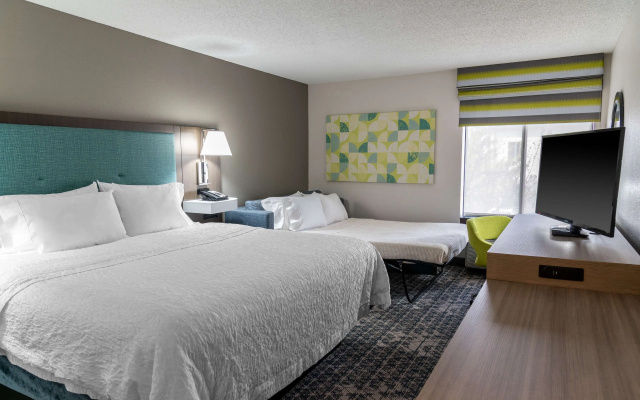 Hampton Inn Kansas City-Lee's Summit