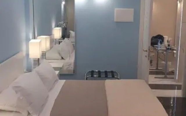 Pescara Centro Luxury Suite II Deluxe Rooms