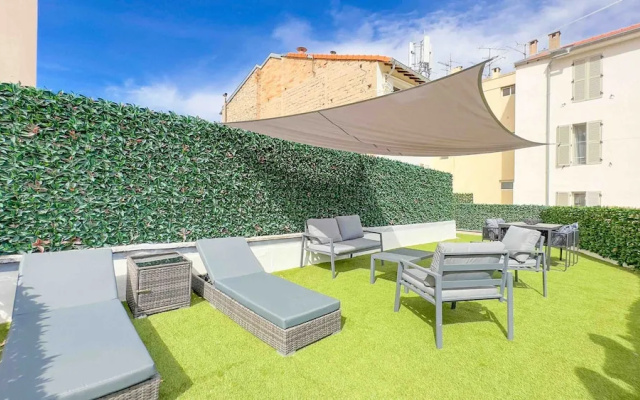 100 Le Riviera in Cannes