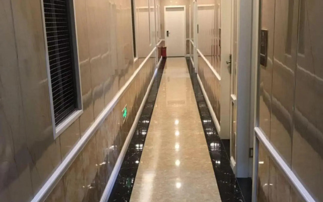 蓝馨酒店(火车站店)