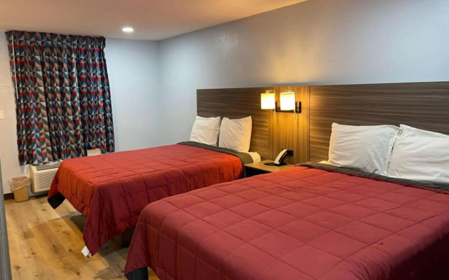 Rodeway Inn & Suites Brookhaven