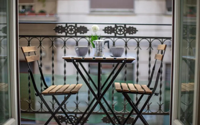 Loft Piazza Marina by DomuSicily
