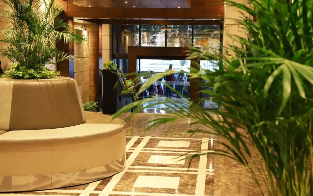 Majestic City Retreat Hotel