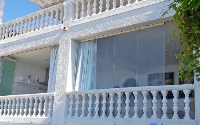 Stunning seaview apartment 2 terraces & parking