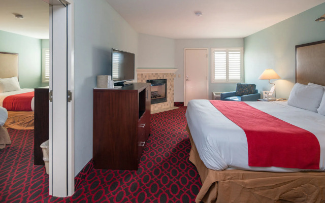 Morro Shores Inn And Suites