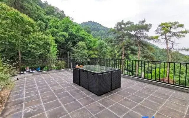 Nanyunye Yinshan Yunsu