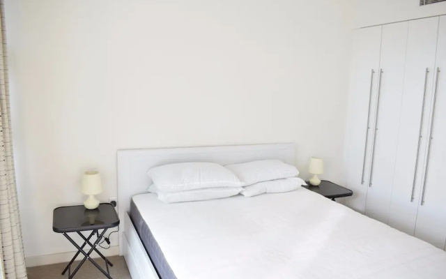 1 Bedroom Apartment in Battersea With Roof Terrace