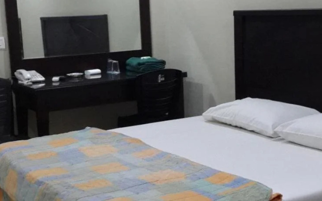 Leon Inn Jodoh Square