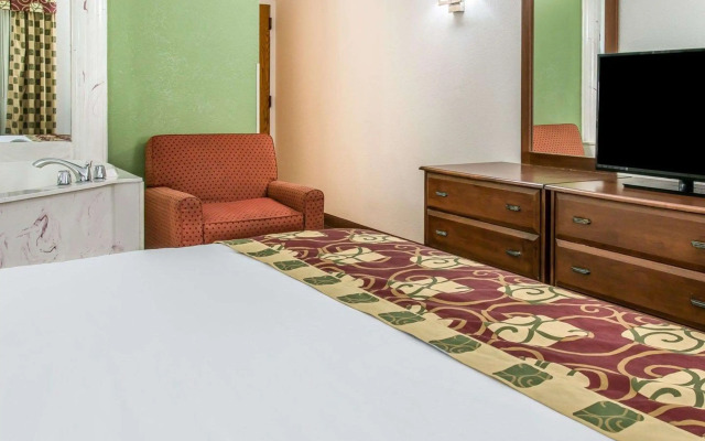 Clarion Inn I-94 near Expo Center