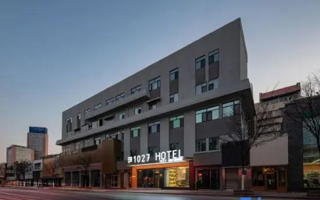 1027 Design Hotel (Jinan Quancheng Plaza Qilu Hospital)