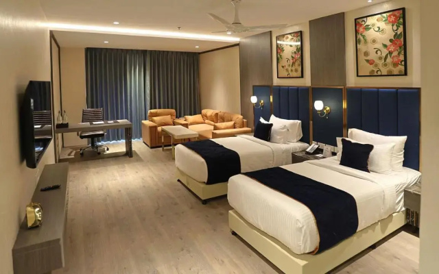 Hiland Hotel
