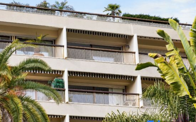 The Suite du Comte - Private Terrasse and Park View