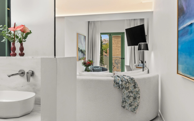 Athenaeum Eridanus Luxury Hotel