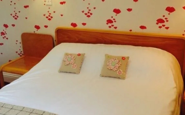 Helme Park Hall Hotel