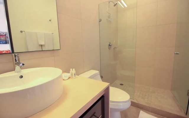 5 Star Condo Resort Amenities by Olahola