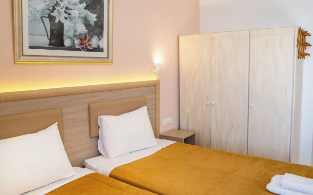 Arhontiko Hotel
