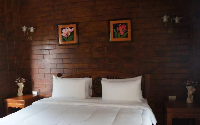 Dusita Resort