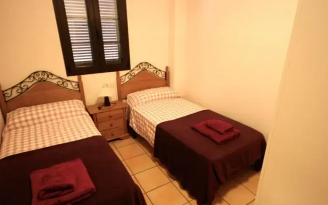 Hacienda Golf Properties REF: KNA201