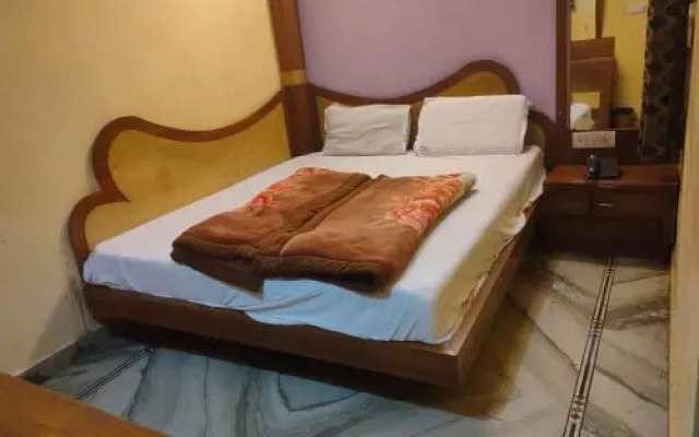 Hotel Nandi Mahadev By WB Inn